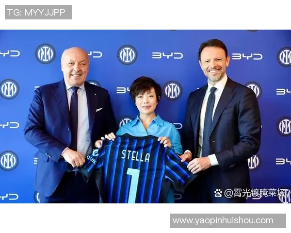 足球明星与宝马完美结合高清图片欣赏带你领略运动与豪华的魅力 足球明星与宝马完美结合高清图片欣赏带你领略运动与豪华的魅力