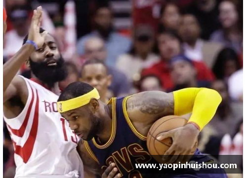 新浪体育NBA最新消息：顶级球星交易动态及赛季前瞻分析
